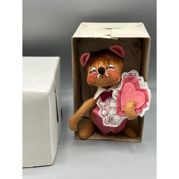 Annalee Vintage Valentines Day Mouse Doll 6" w/ Box Handcrafted Pink Lace Heart - Picture 11 of 14